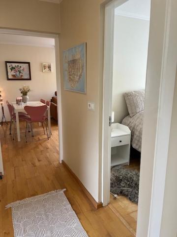Charming 3 Bedroom Apartment Akureyri Bagian luar foto