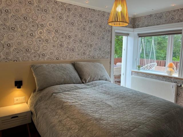 Charming 3 Bedroom Apartment Akureyri Bagian luar foto